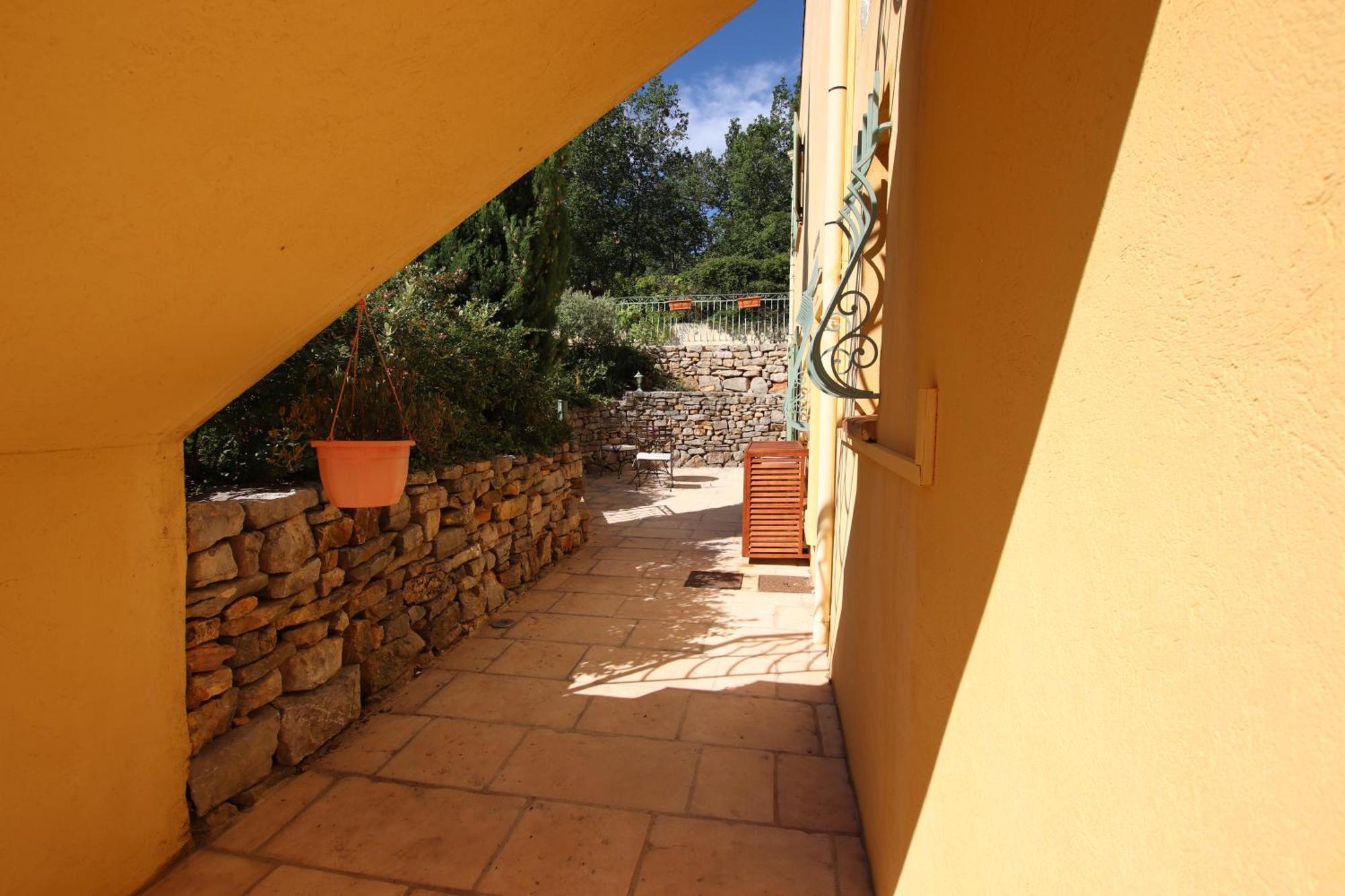 Le Mas Des Tarentes Chambres D'Hotes Trans-en-Provence Buitenkant foto